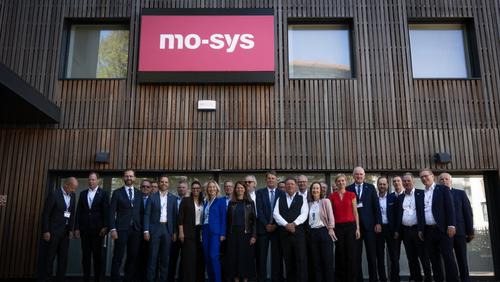 German-British Chamber of Industry and Commerce Gets First Look at Mo-Sys' New Virtual Event Stage postcard