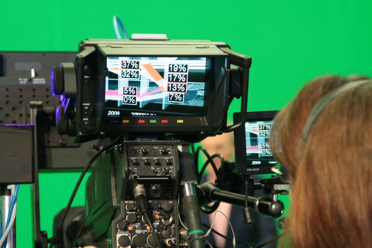 Camera operator with StarTracker.